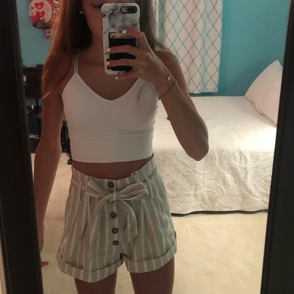 SOLD High waisted button tie shorts - Picture 2 of 5